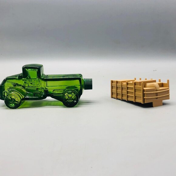 Avon for men after shave WIndjammer BIG MACK 6fl. oz. green glass READ - Picture 4 of 5